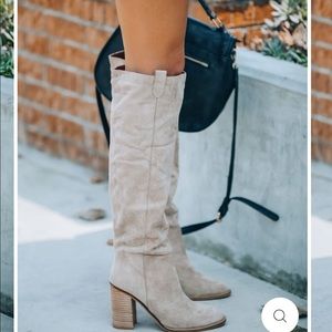 NWT Saint Slouch Boot Grey 6.5 Vicicollection